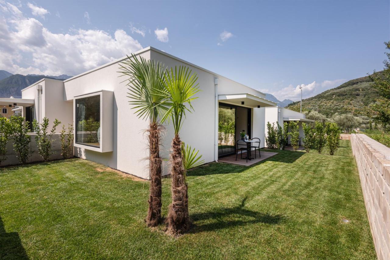 Oleeva Garda Living - Adults Only Panzió Riva del Garda Kültér fotó