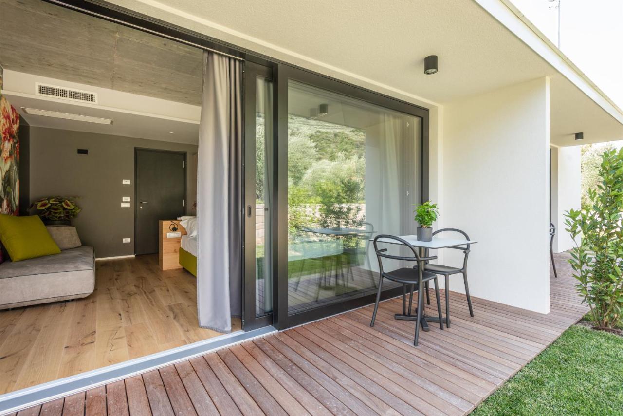 Oleeva Garda Living - Adults Only Panzió Riva del Garda Kültér fotó