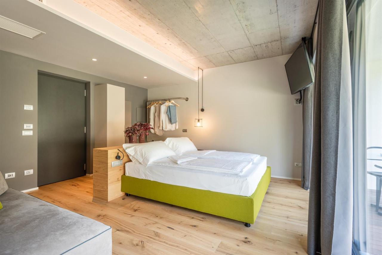 Oleeva Garda Living - Adults Only Panzió Riva del Garda Kültér fotó