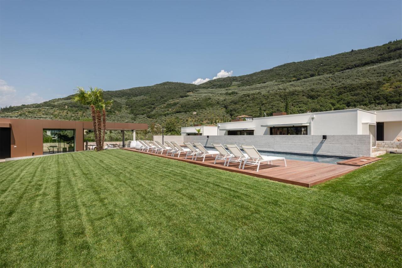 Oleeva Garda Living - Adults Only Panzió Riva del Garda Kültér fotó