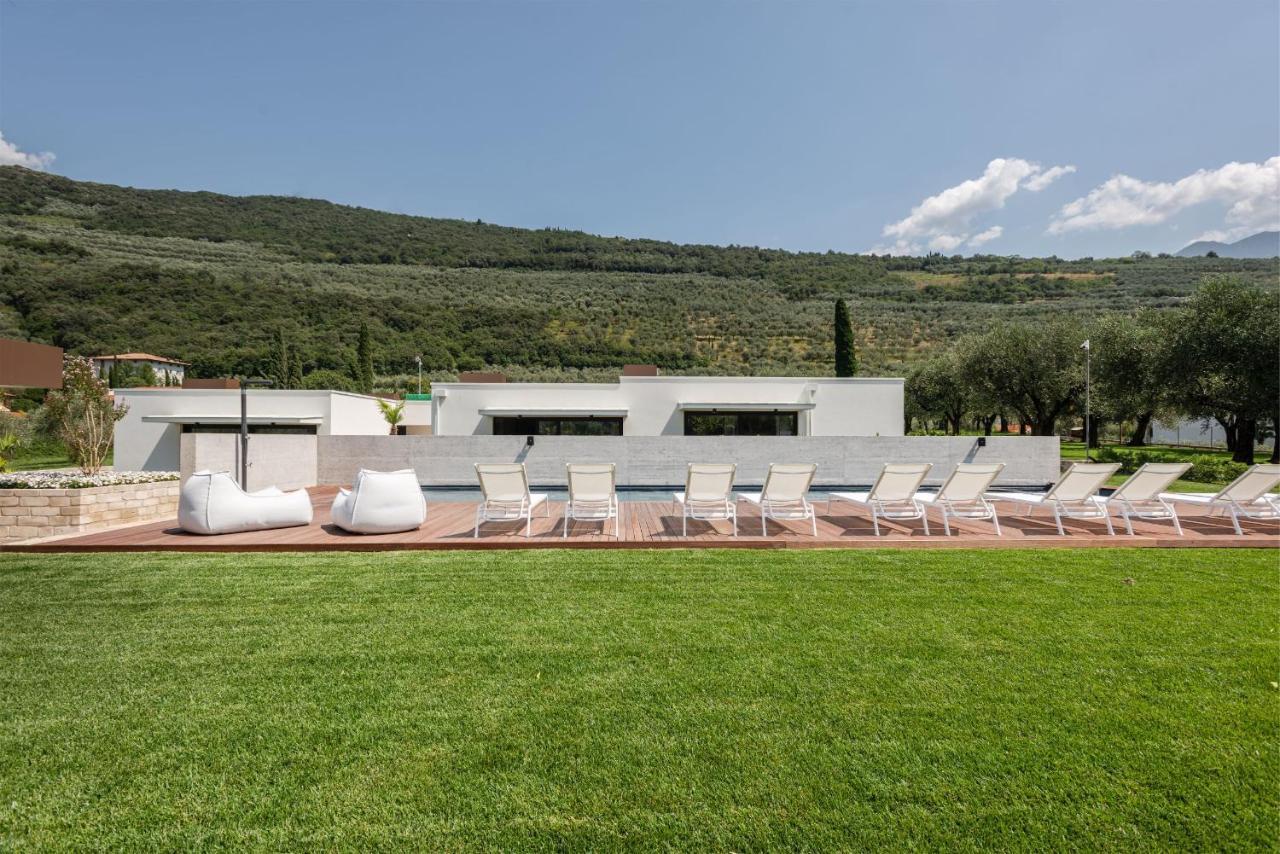Oleeva Garda Living - Adults Only Panzió Riva del Garda Kültér fotó