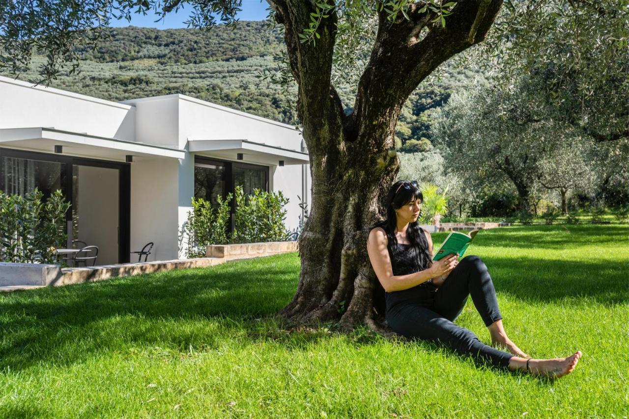 Oleeva Garda Living - Adults Only Panzió Riva del Garda Kültér fotó