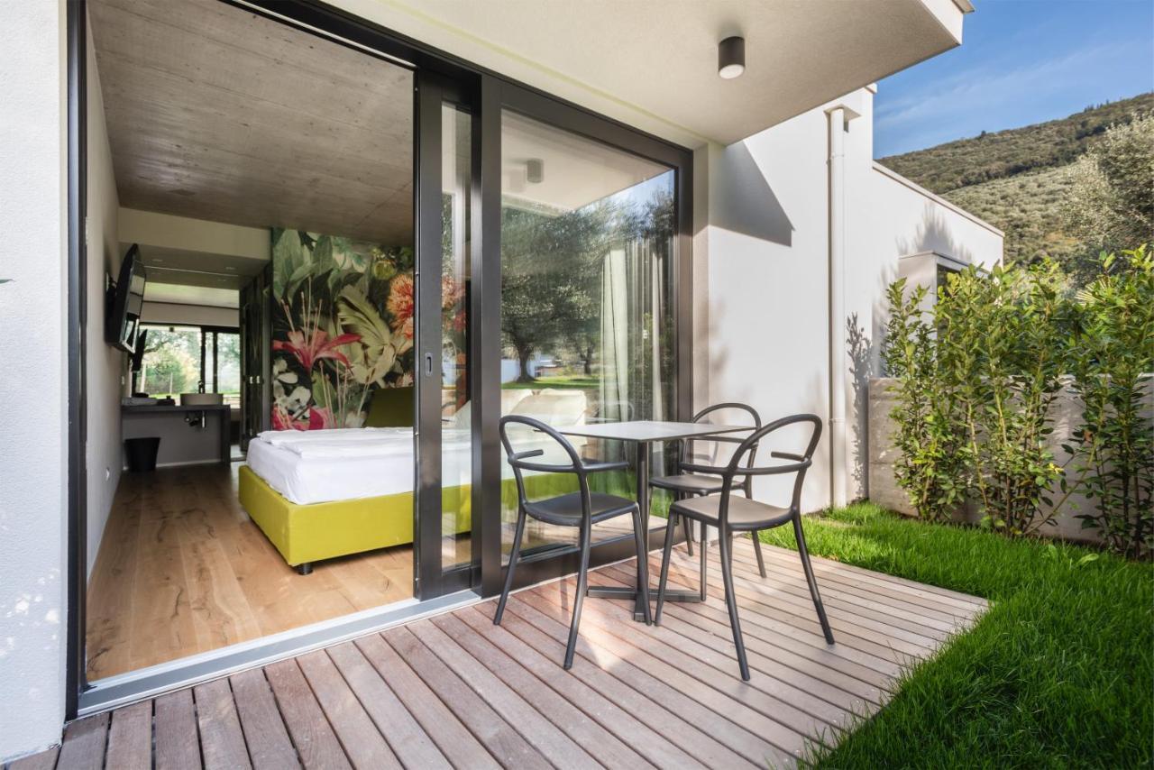 Oleeva Garda Living - Adults Only Panzió Riva del Garda Kültér fotó